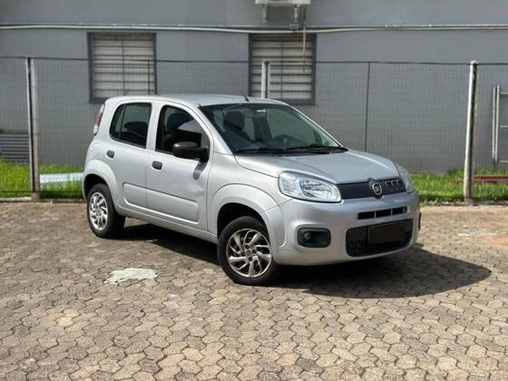 FIAT UNO 1.0 EVO ATTRACTIVE 8V FLEX 4P MANUAL